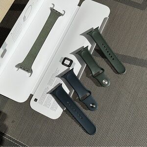 3 Authentic Apple Watch Bands + 1